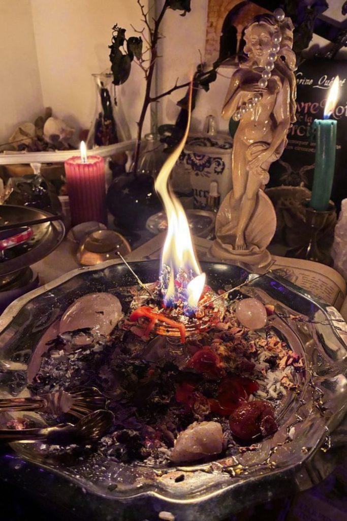 Spell to make someone fall in love with you permanently